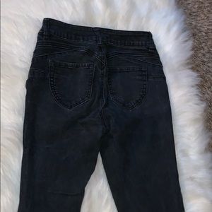 Black high waisted jeans